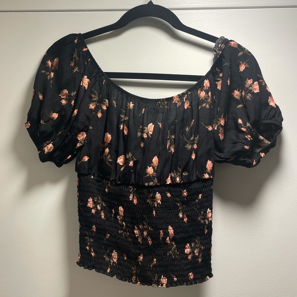 NEVER WORN Reformation Alta top in Romy - Picture 4 of 4